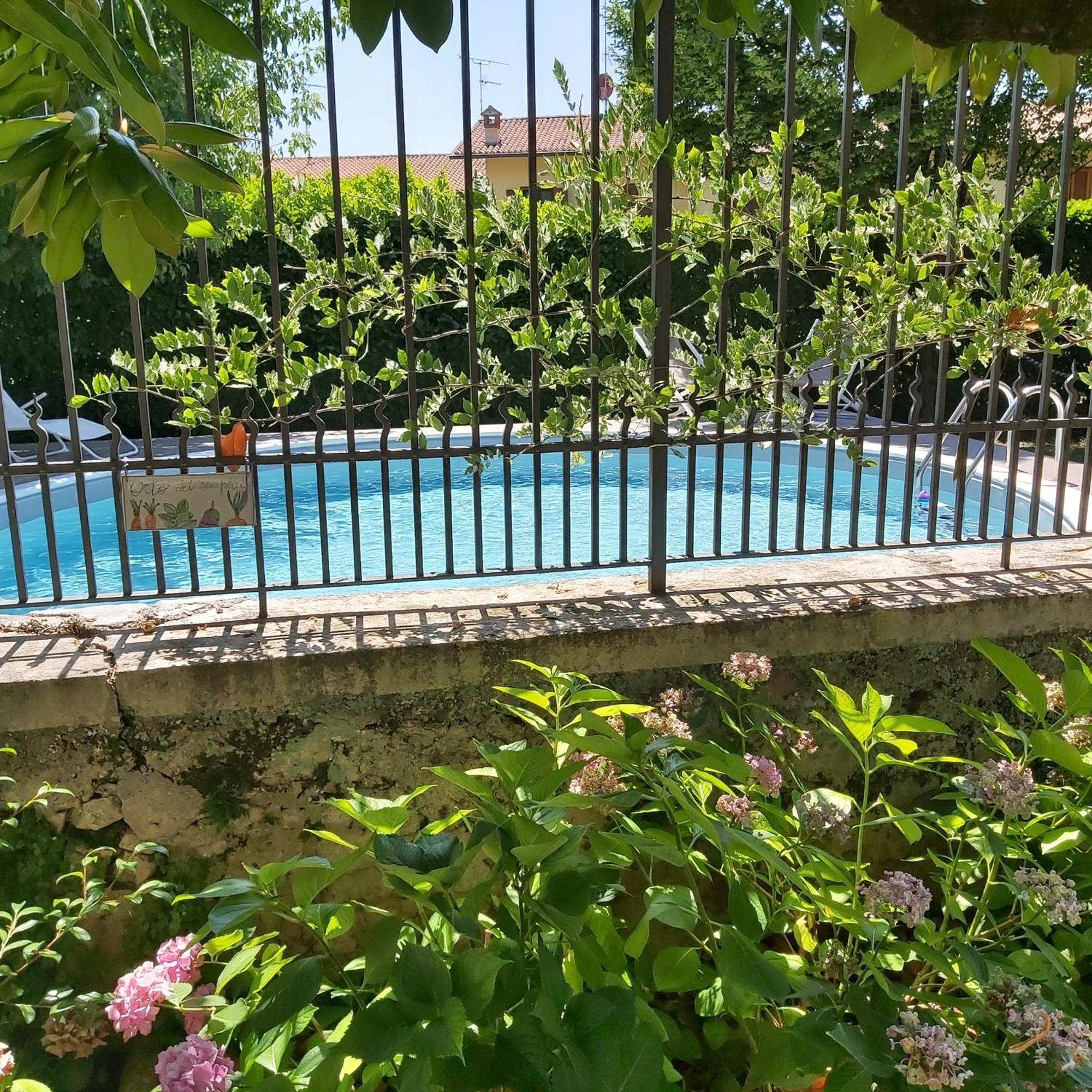 Corte Martinola Bed&Breakfast In Franciacorta Ome Exterior photo